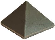 25-30mm Pyrite pyramid